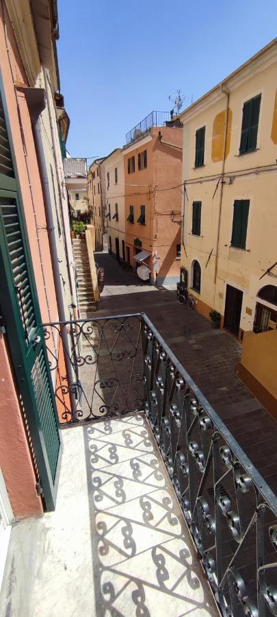 Ideale Per Escursionisti, A Pochi Minuti Dal Mare E Dalle Falesie- Casa Celeste Cisano sul Neva Dış mekan fotoğraf