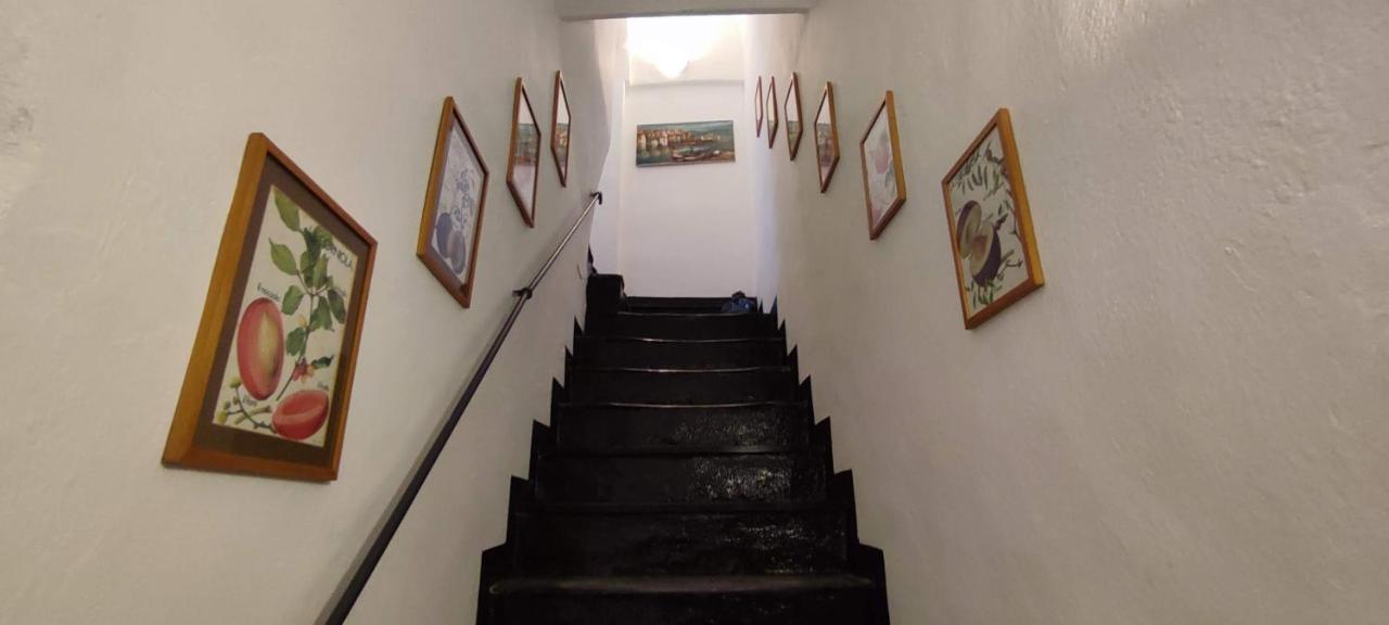 Ideale Per Escursionisti, A Pochi Minuti Dal Mare E Dalle Falesie- Casa Celeste Cisano sul Neva Dış mekan fotoğraf